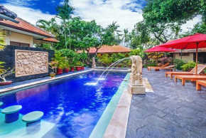 Гостиница Yulia Beach Inn Kuta  Kuta